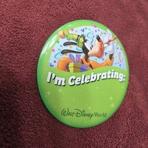 🍍Disney Celebration Button